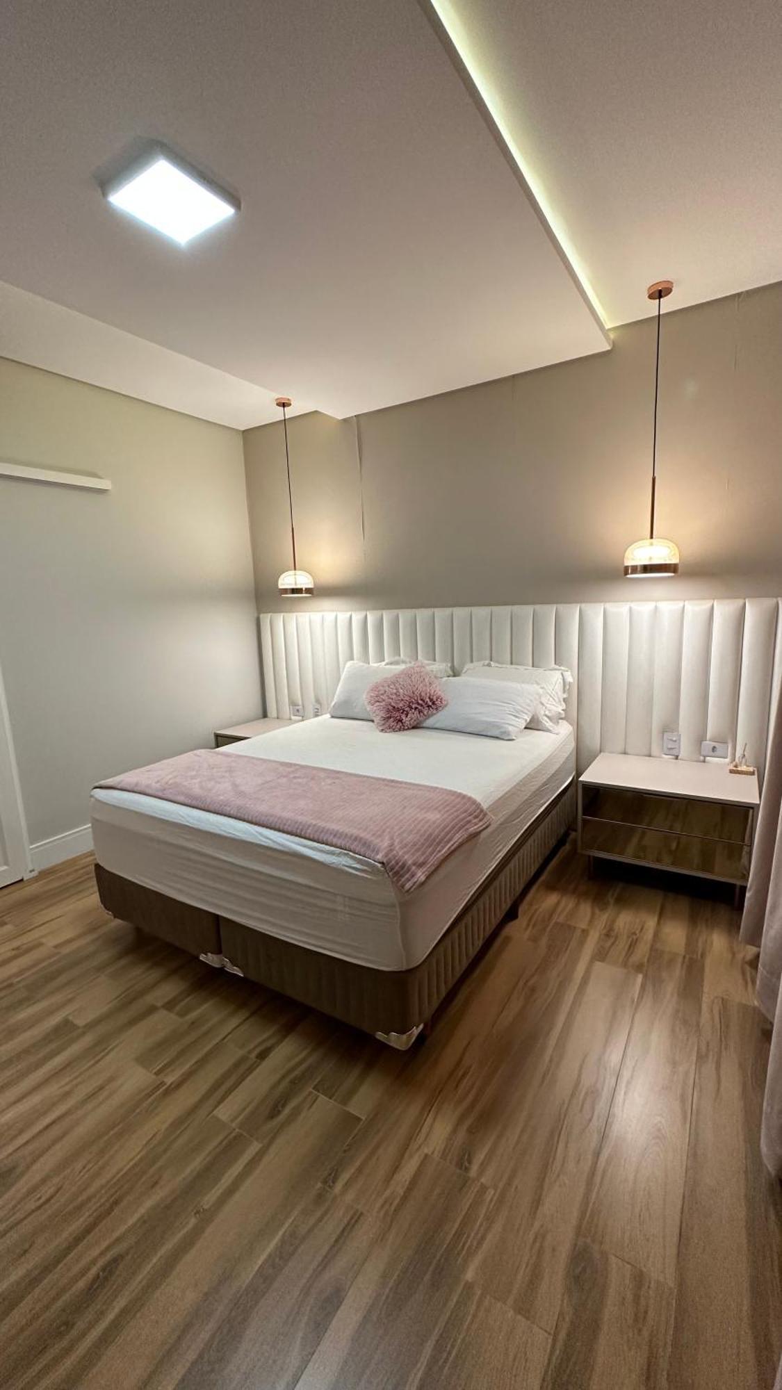 Casa Alto Padrao , 10 Pessoas, Com Piscina Em Foz Сasa de vacaciones