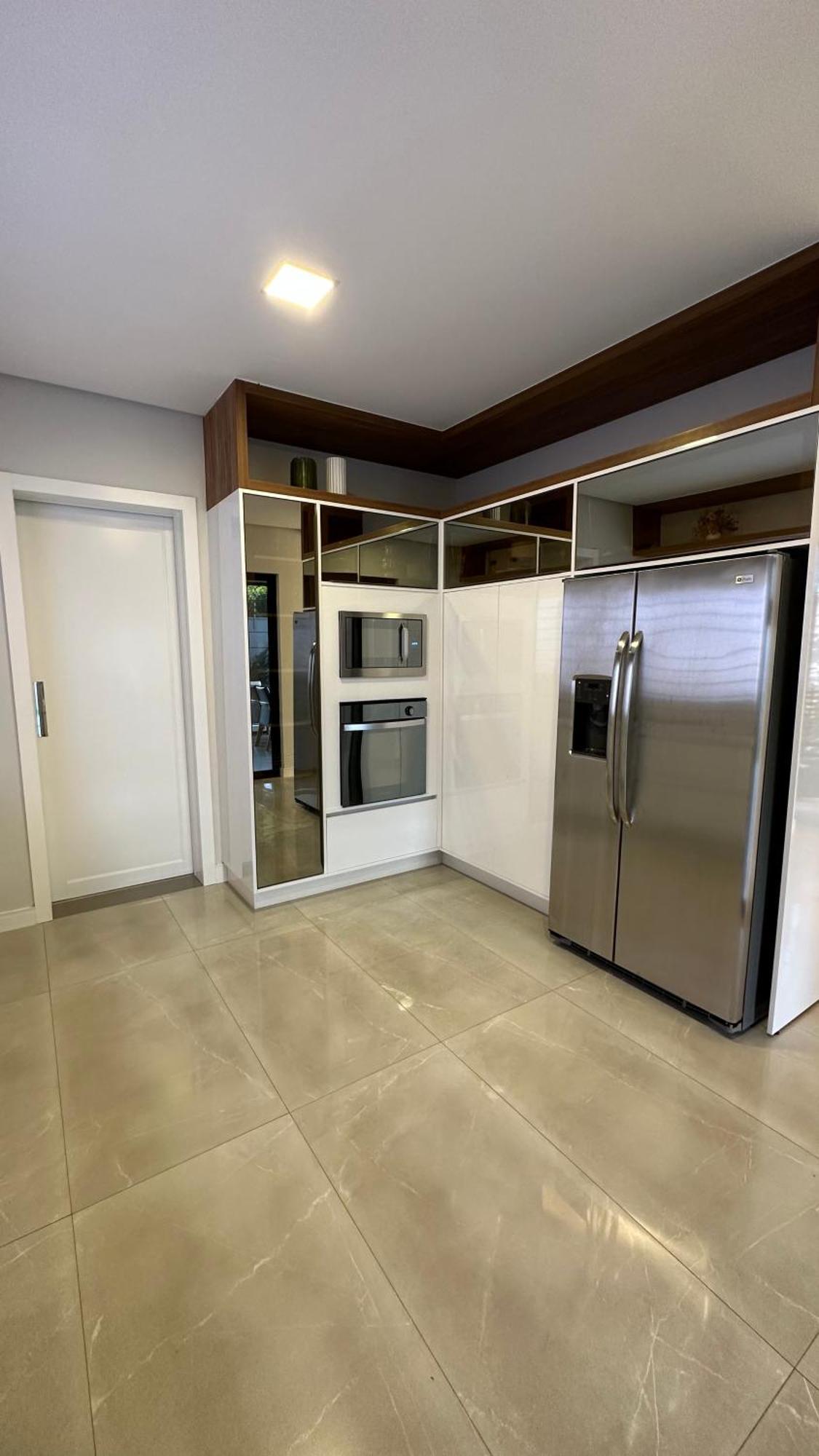 Casa Alto Padrao , 10 Pessoas, Com Piscina Em Foz Casa de férias *